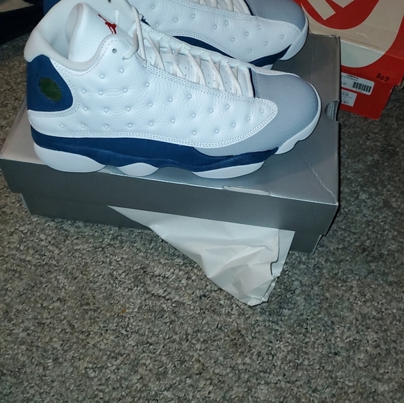 COPY - Nike, Air Jordan's - Picture 3 of 4